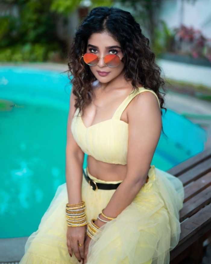 sakshi agarwal 1